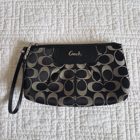 Coach Handbags - Coach Monogram Clutch